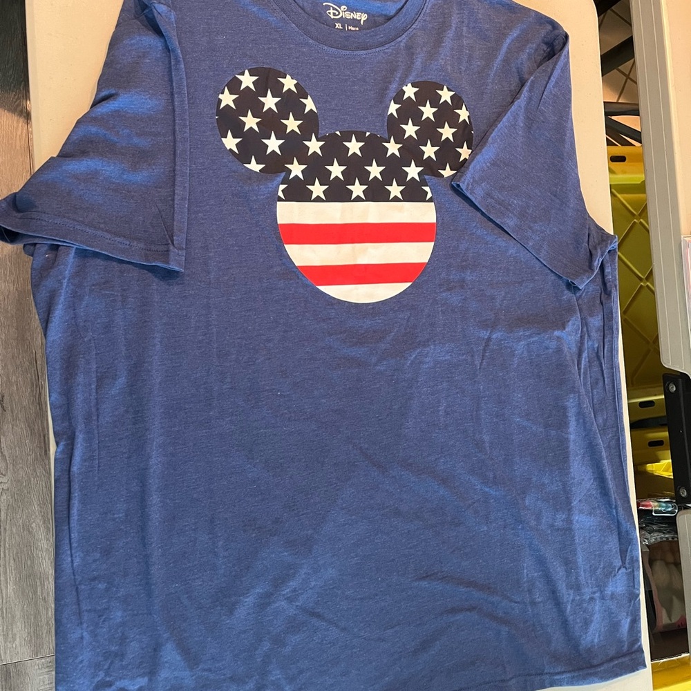 Disney xl Mickey Mouse Patriotic Tee